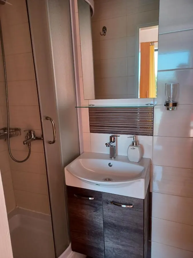 Apartmani Ivic Paka Rab Банёл