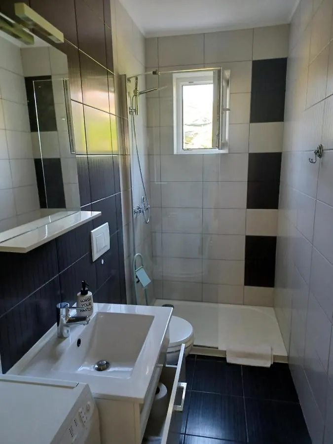 Apartment Apartmani Ivic Paka Rab Banjol Croatia