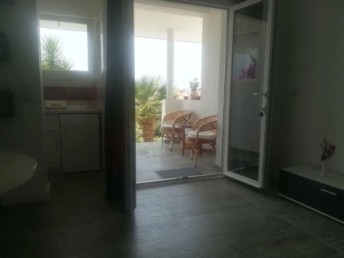 Apartmani Ivic Paka Rab Банёл 0*,  Хорватия